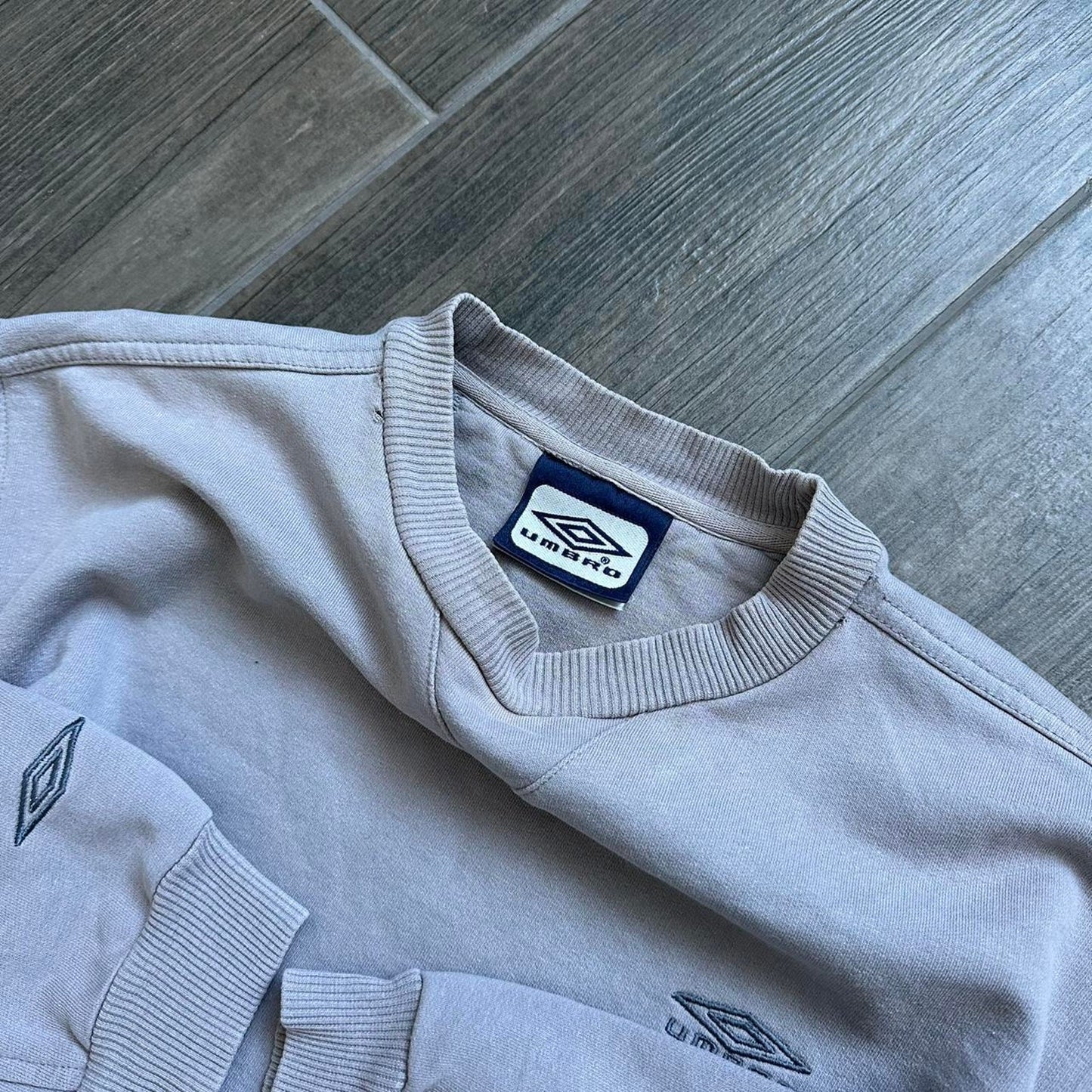 Umbro gray y2k baggy vintage sweatshirt