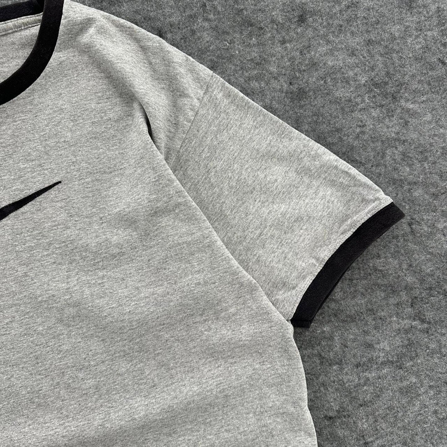 Y2k nike center swoosh gray