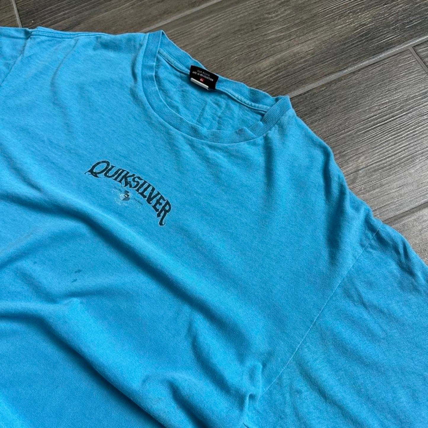 Quiksilver blue surf t shirt size