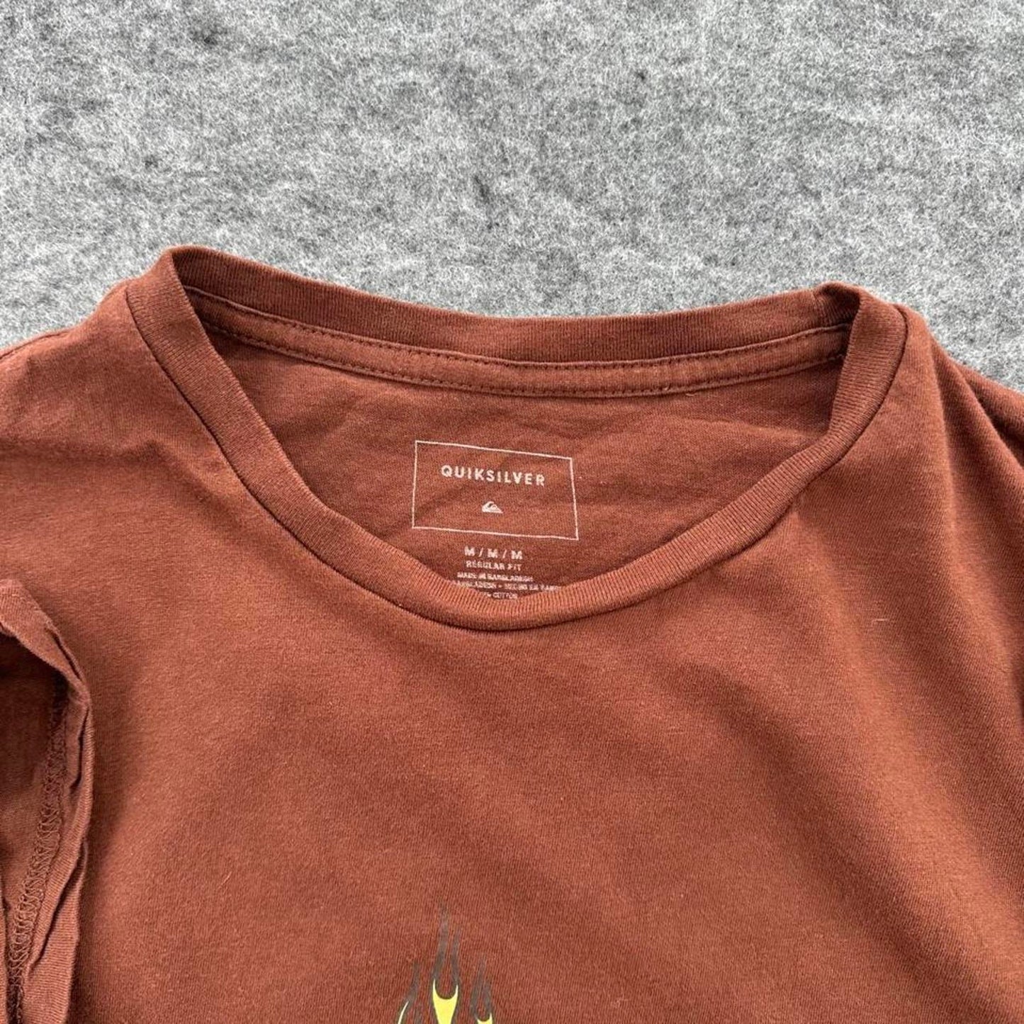 Quiksilver brown cotton t shirt with