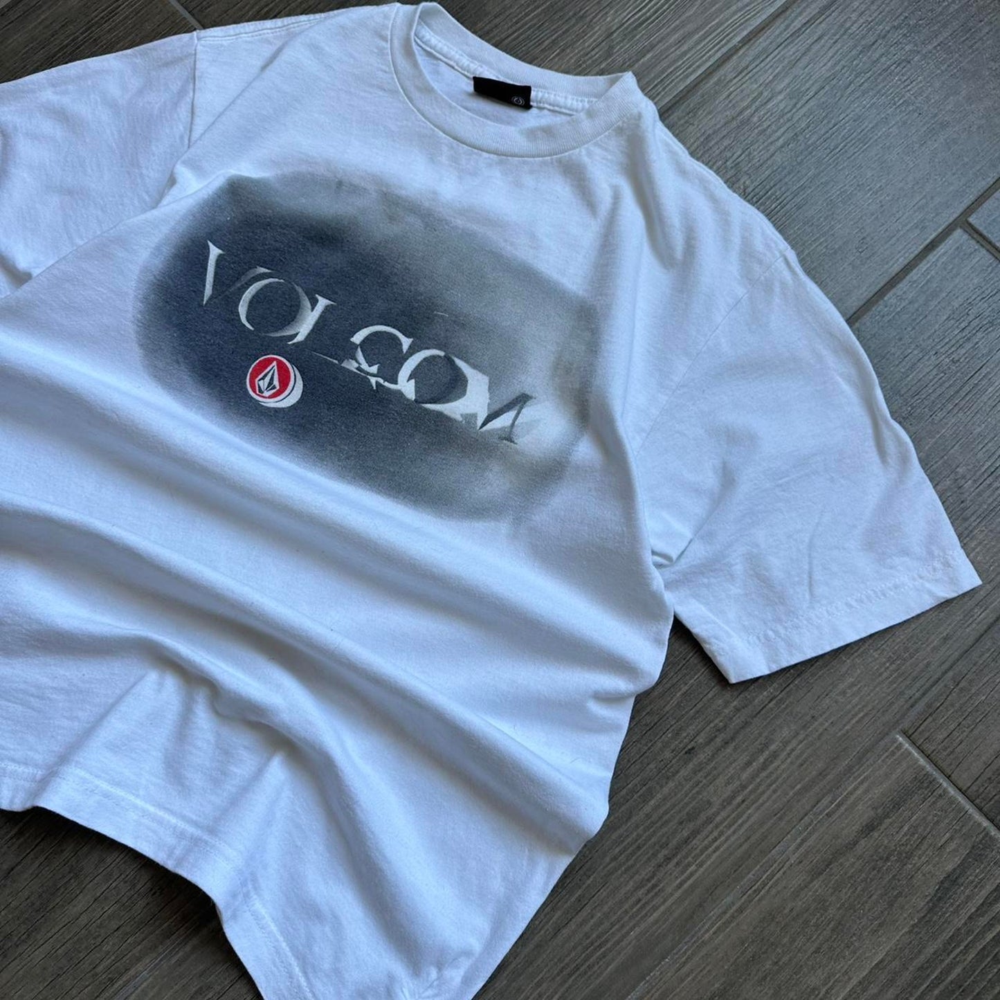 Volcom vintage white S t-shirt