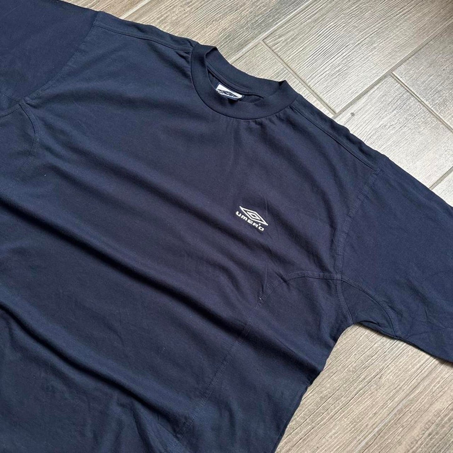 Navy blue Umbro t-shirt with embroidered logo