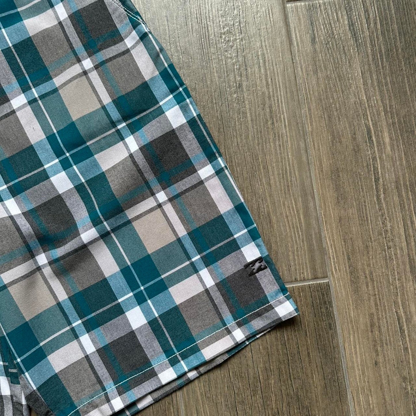 Billabong green plaid shorts