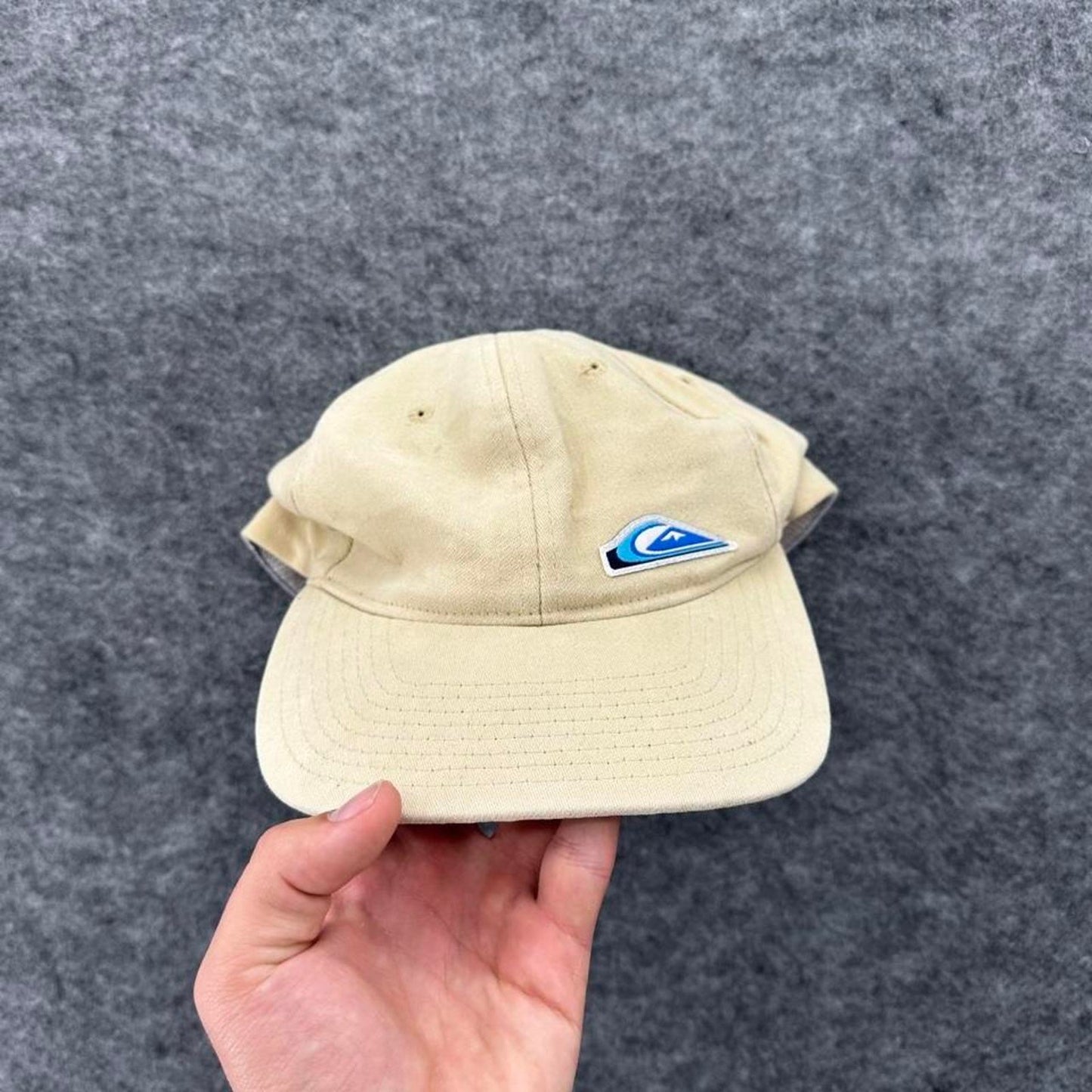 Quiksilver cream baseball cap