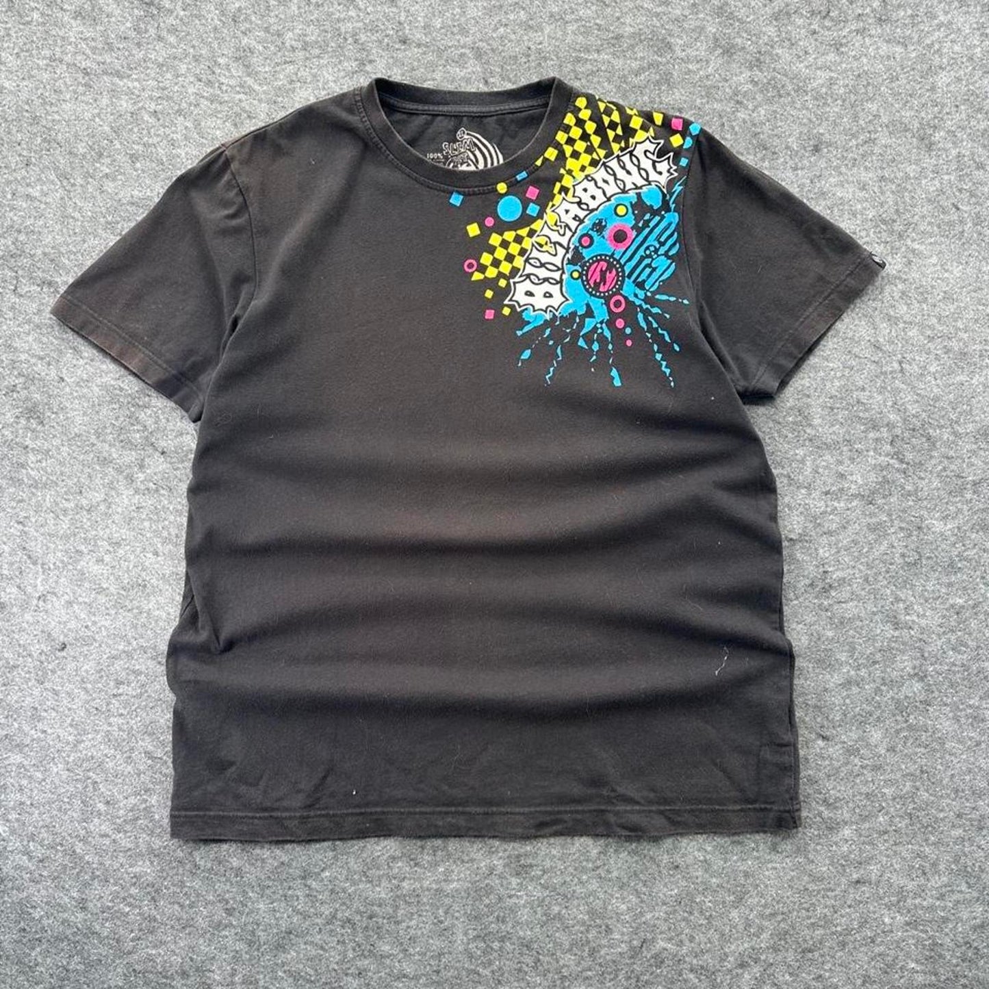 Black billabong graphic tee with