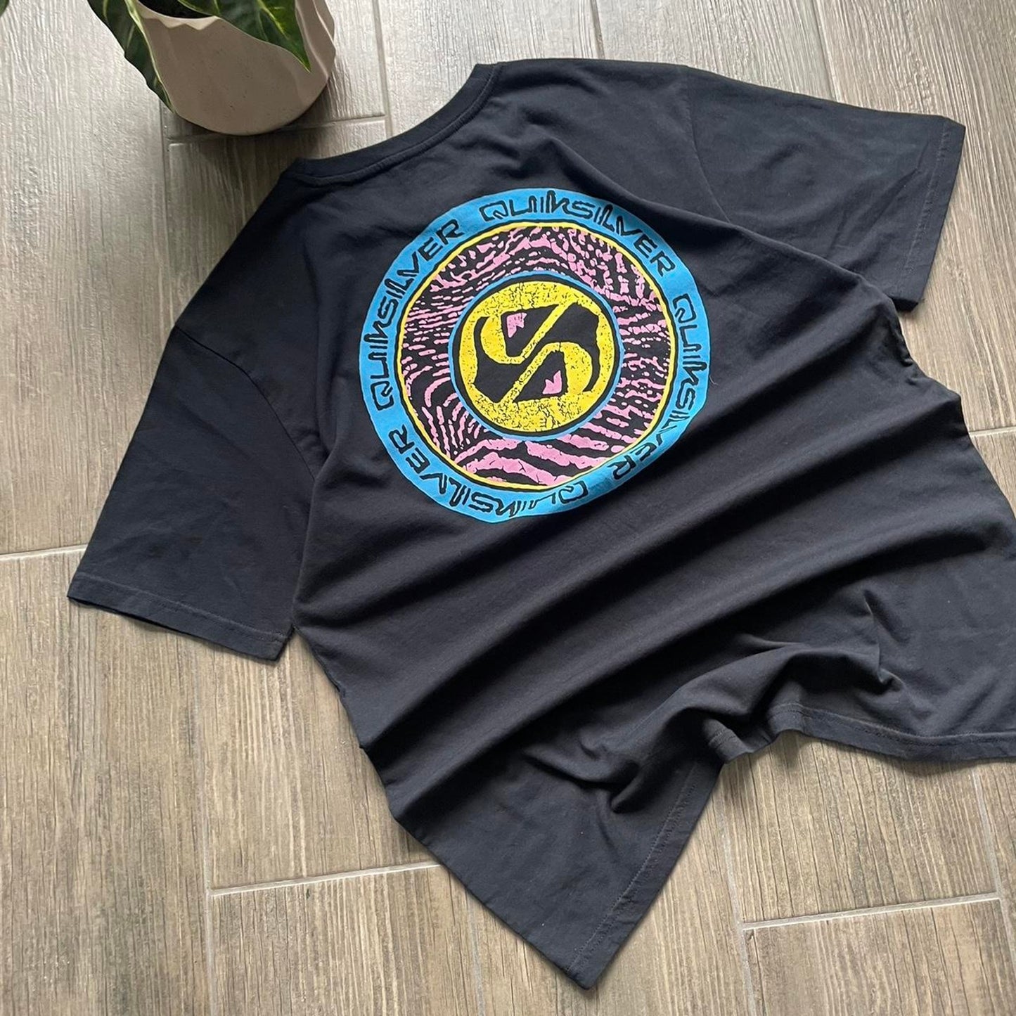 Quiksilver black big logo surf cotton t-shirt M