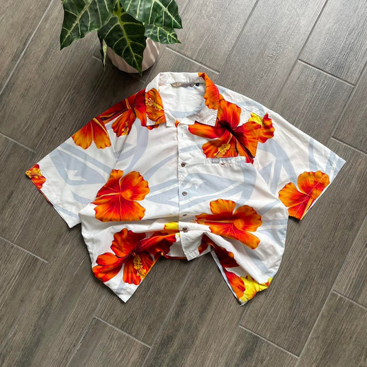 Quiksilver surf hawaii style shirt