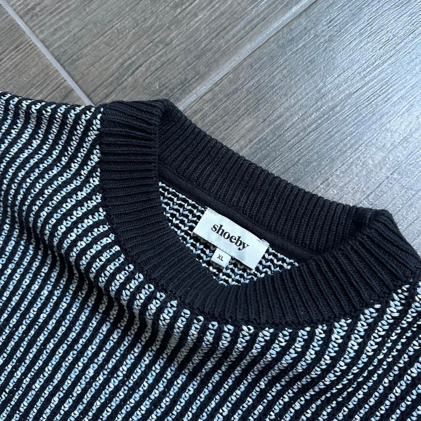 Y2k Japanese style black L sweater