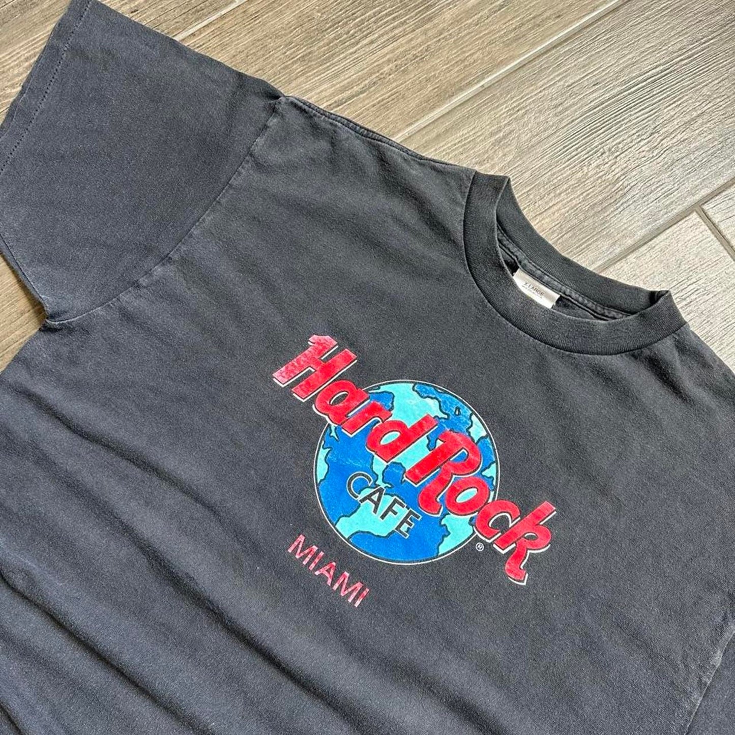 Hard Rock Cafe Miami black t-shirt