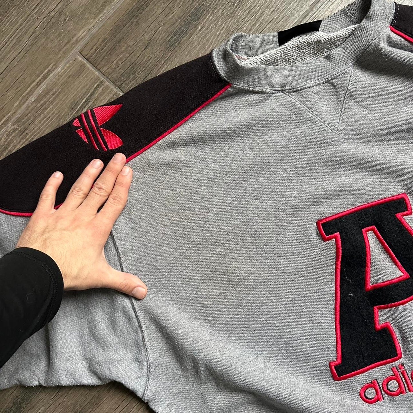 Adidas oversized y2k sport M sweatshirt