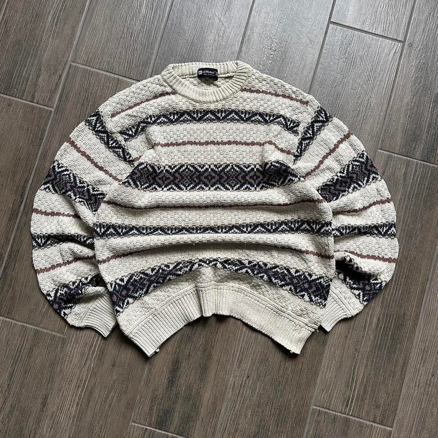 Y2k vintage made in UK grandpacore M-L sweater