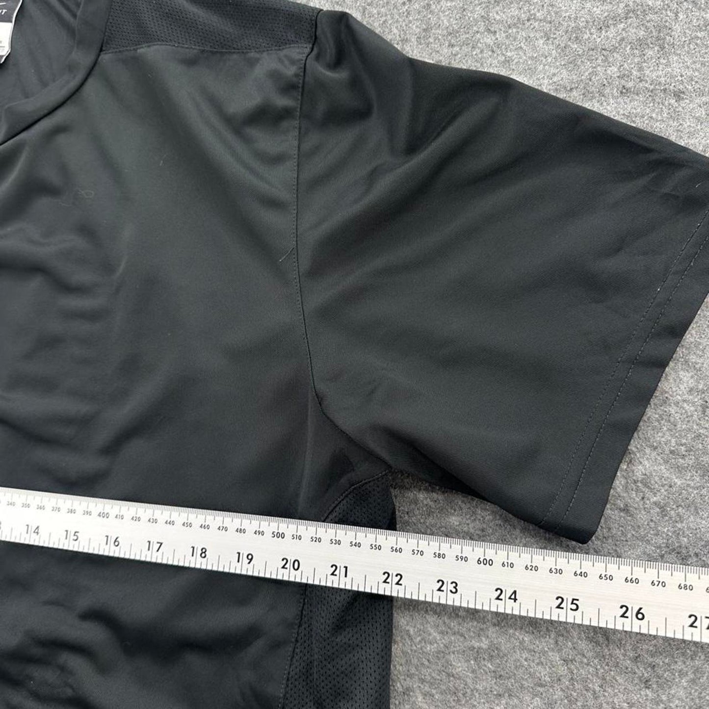 Nike black dri fit t shirt