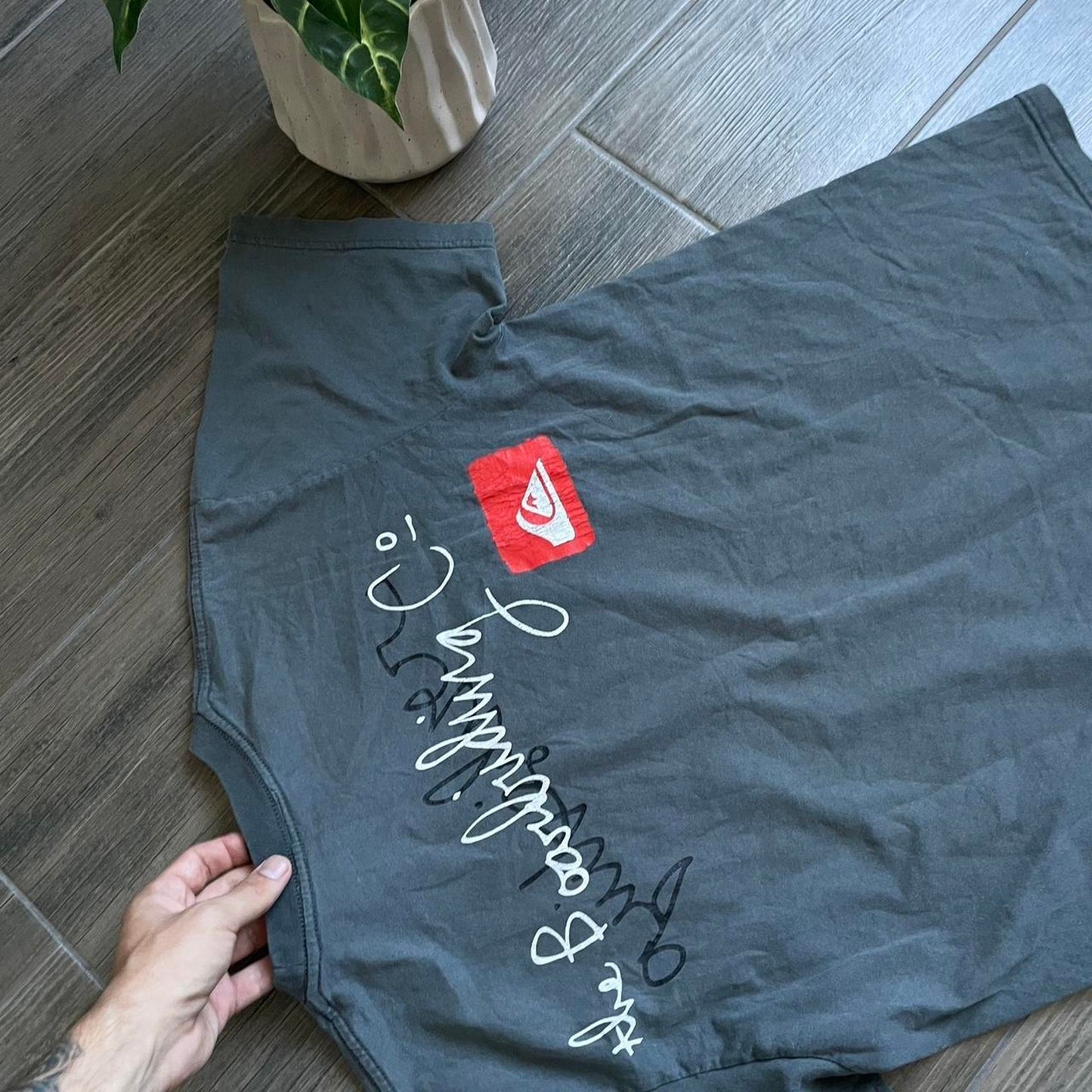Quiksilver baggy surf y2k tee