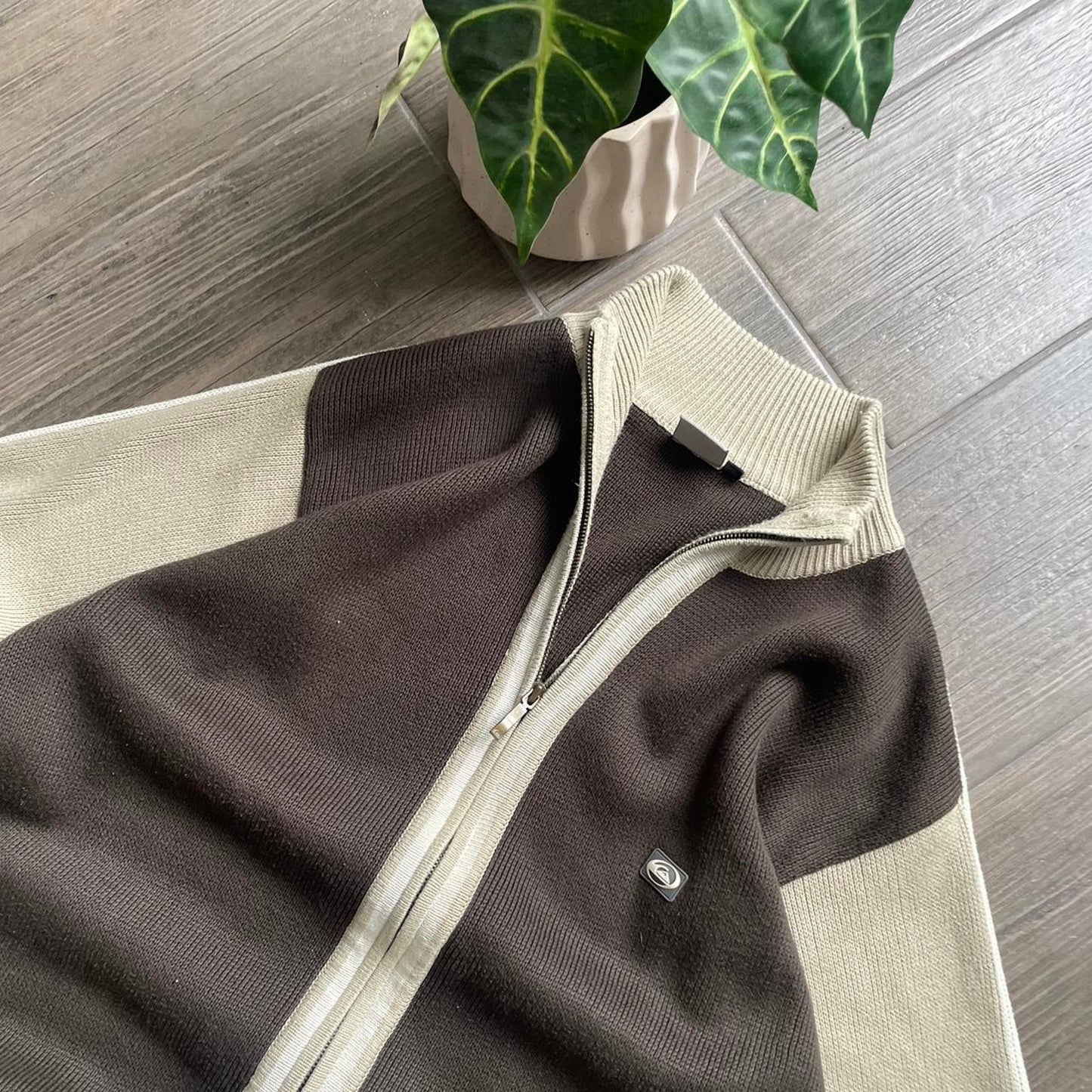 Quiksilver zip knitted vintage jumper