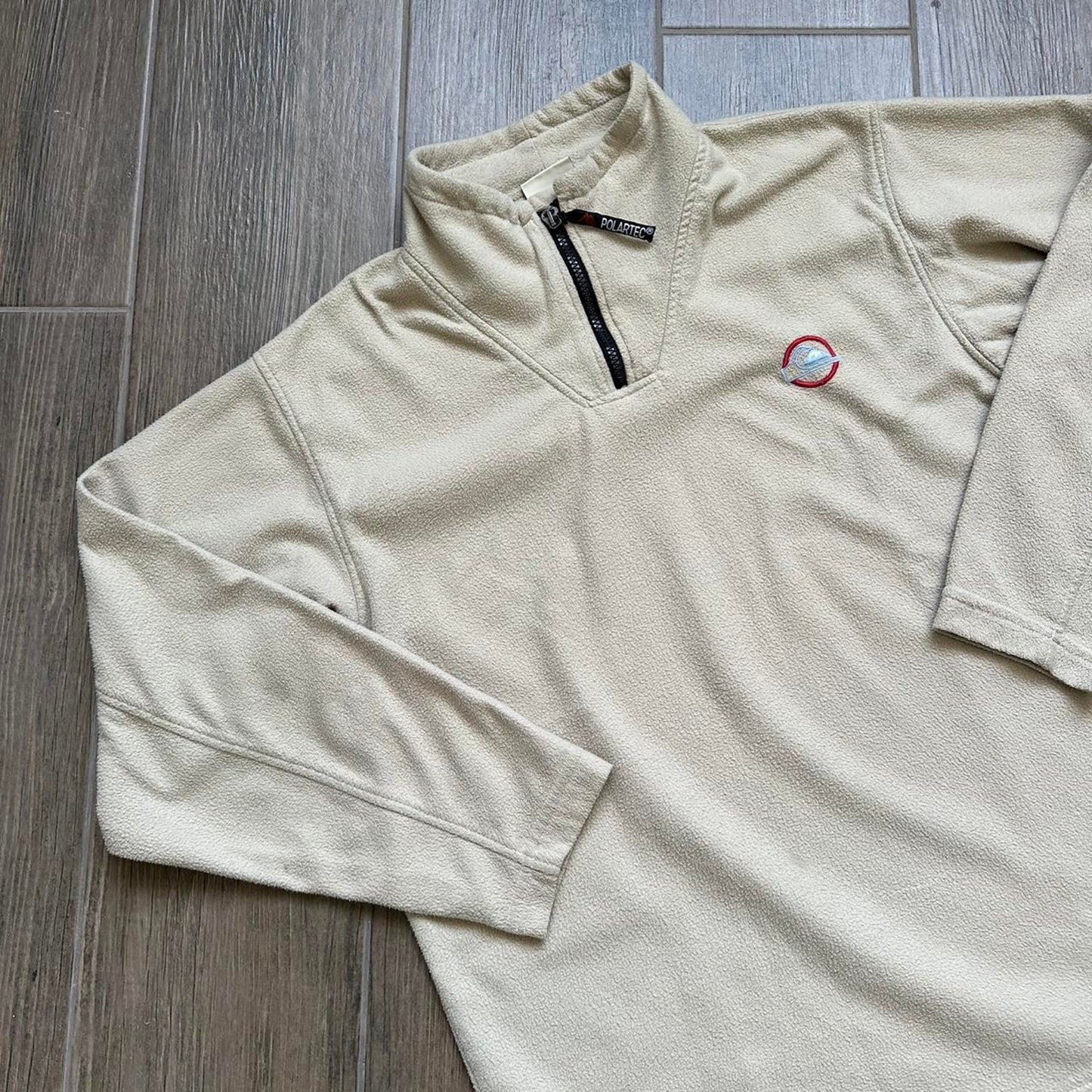 Quiksilver cream quarter zip fleece