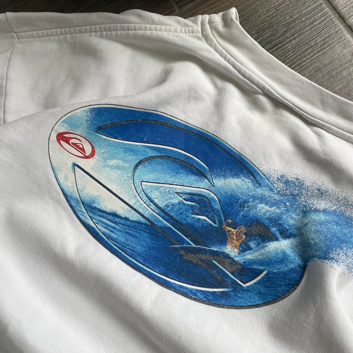 Quiksilver white baggy surf sweatshirt