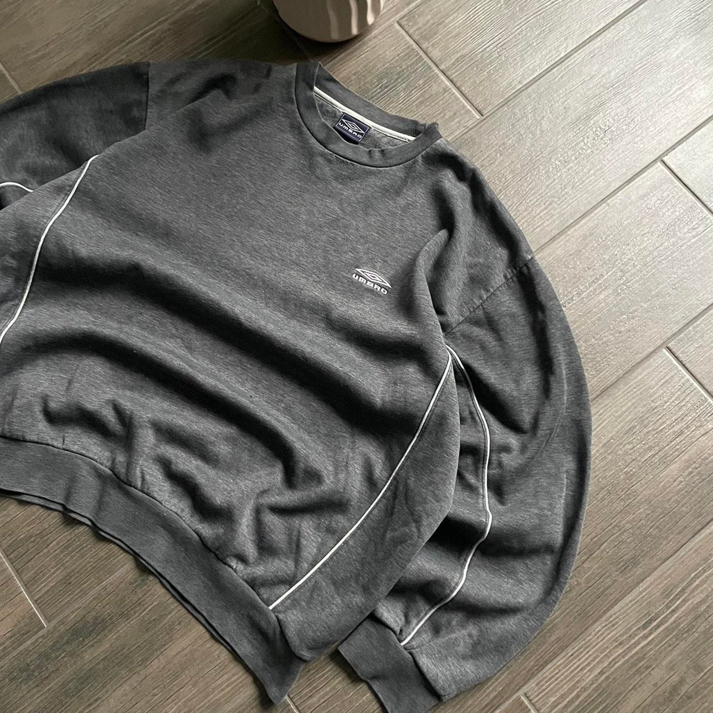 Umbro boxy fit y2k vintage fade XXL sweatshirt