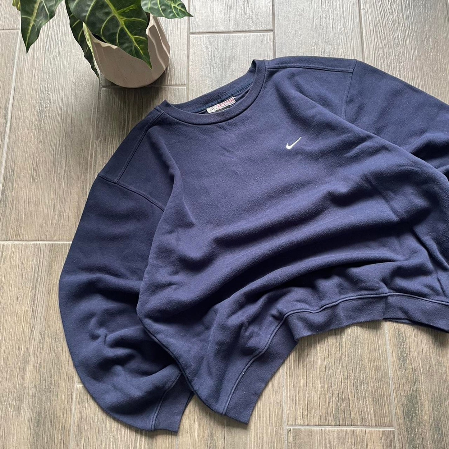 Nike navy swoosh y2k vintage Oversized XL sweatshirt