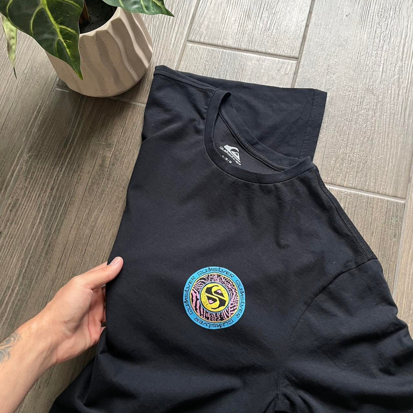 Quiksilver black big logo surf cotton t-shirt M