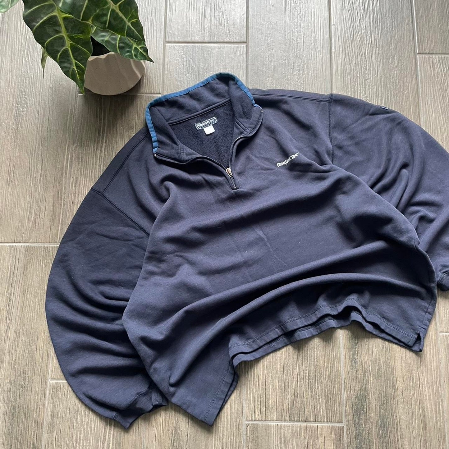 Reebok navy streetwear oversized L jumper