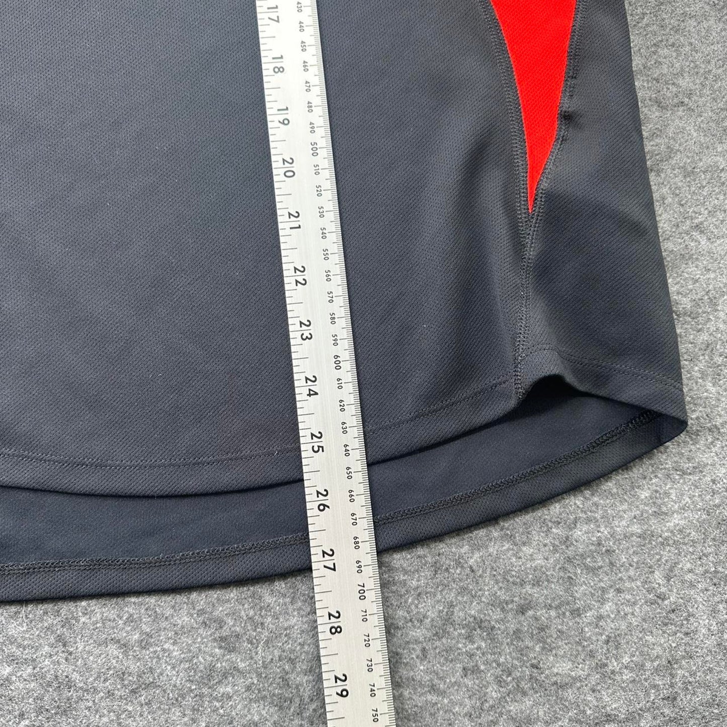 Nike dri fit black red