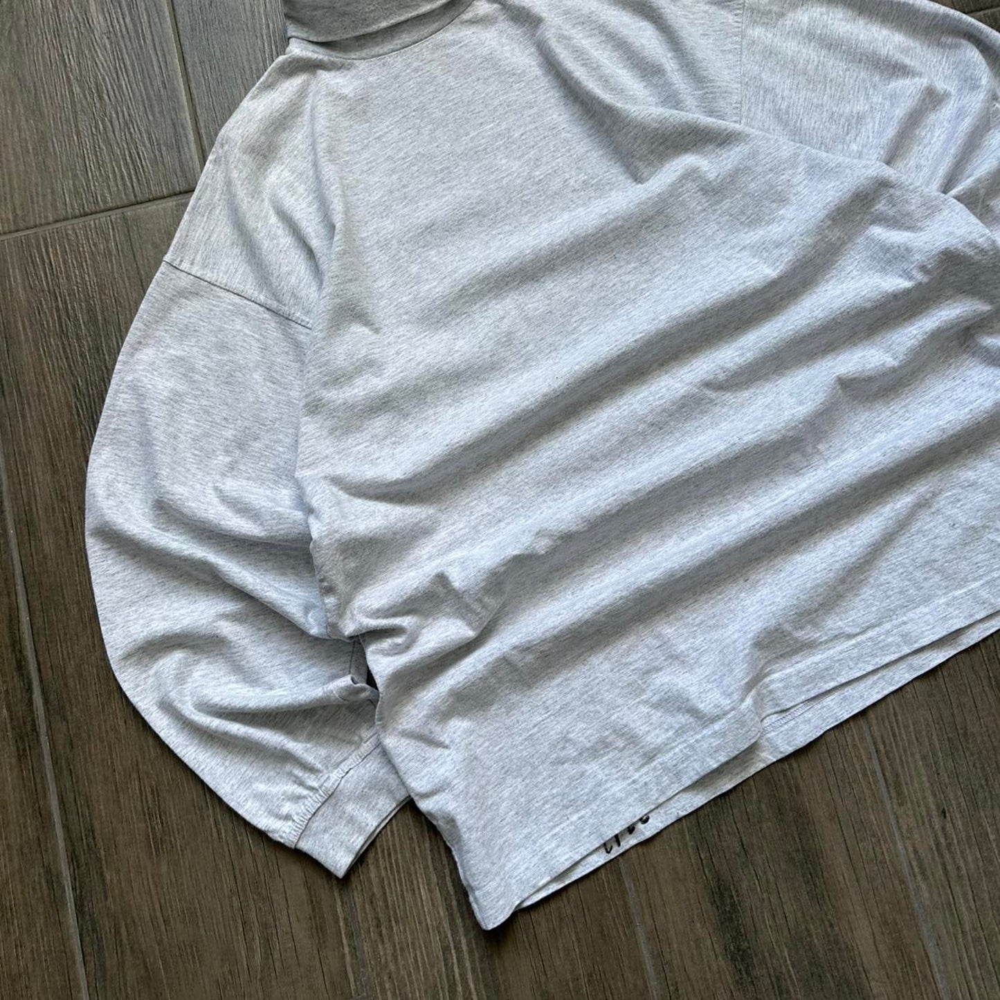 Adidas grey y2k golf tee