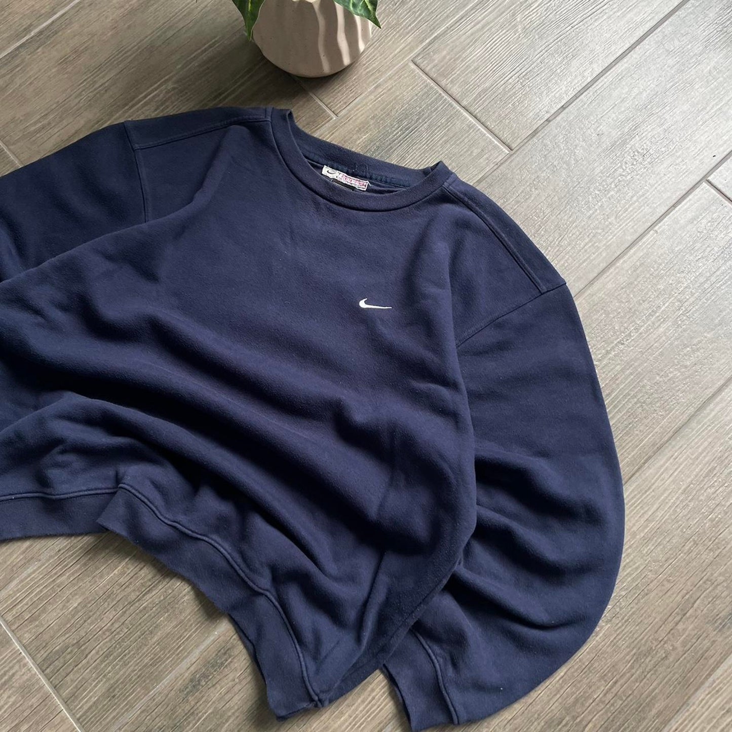 Nike navy swoosh y2k vintage Oversized XL sweatshirt