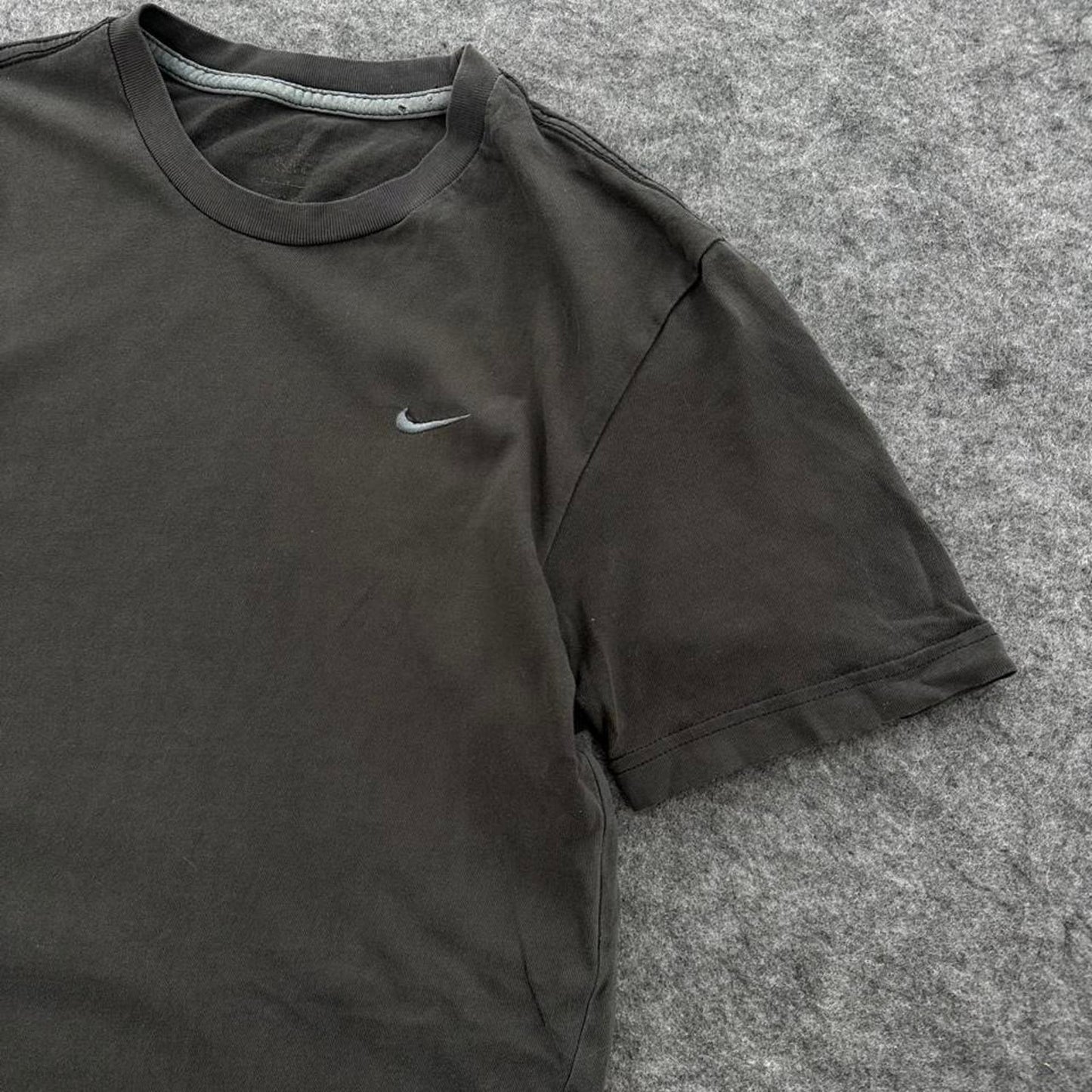 Nike brown cotton t shirt with