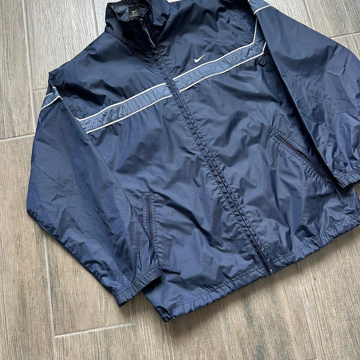 Nike y2k light jacket