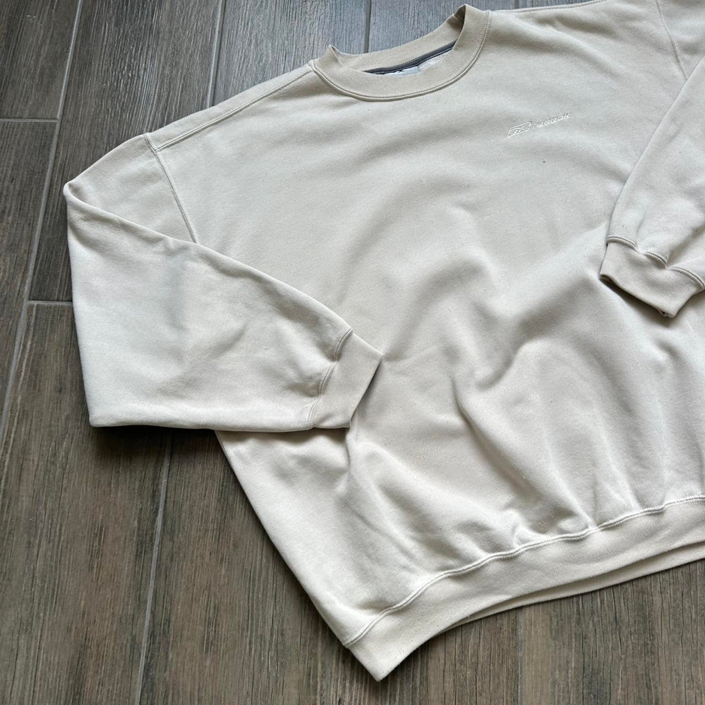 Reebok cream crewneck sweatshirt