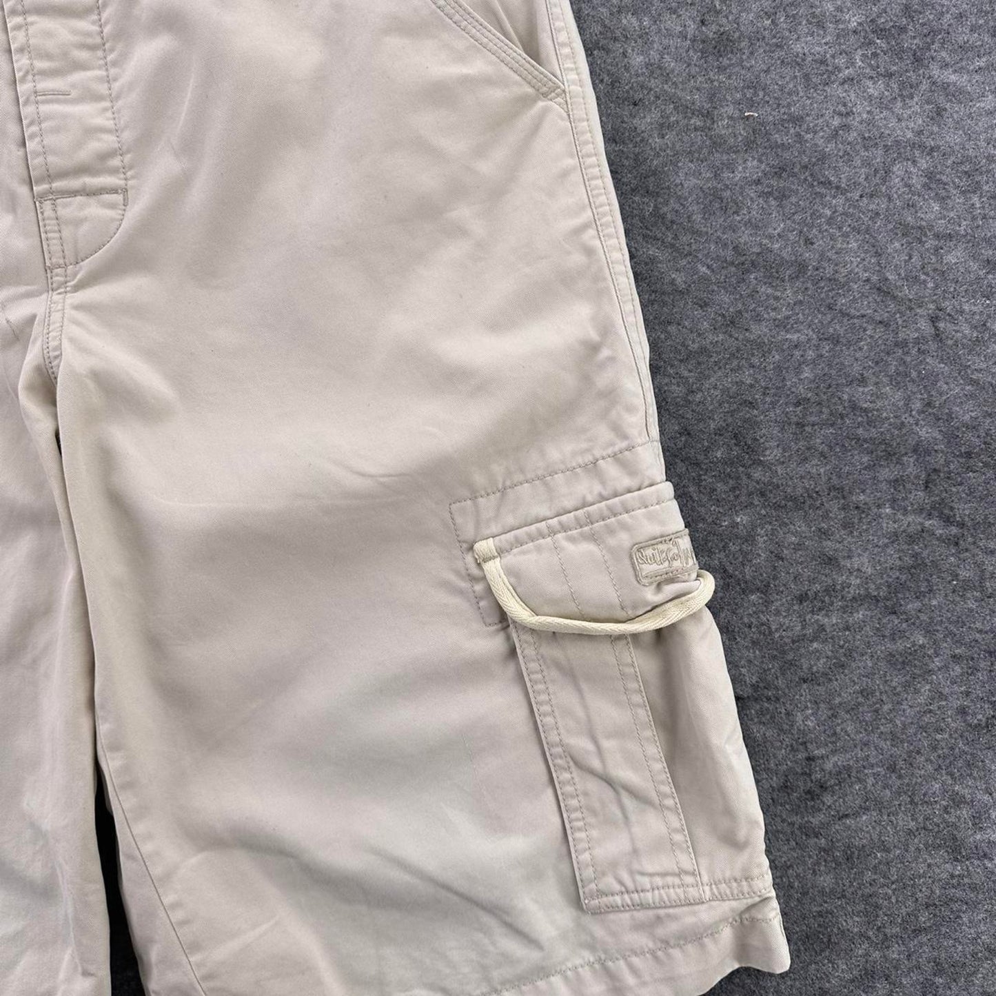 Y2k quiksilver tan cargo shorts