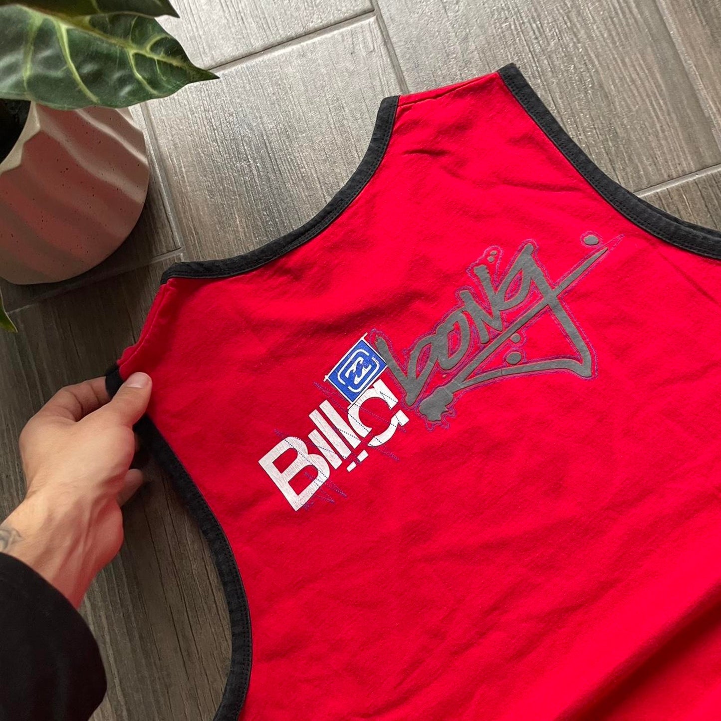 Billabong y2k big logo surf vintage S-M tee