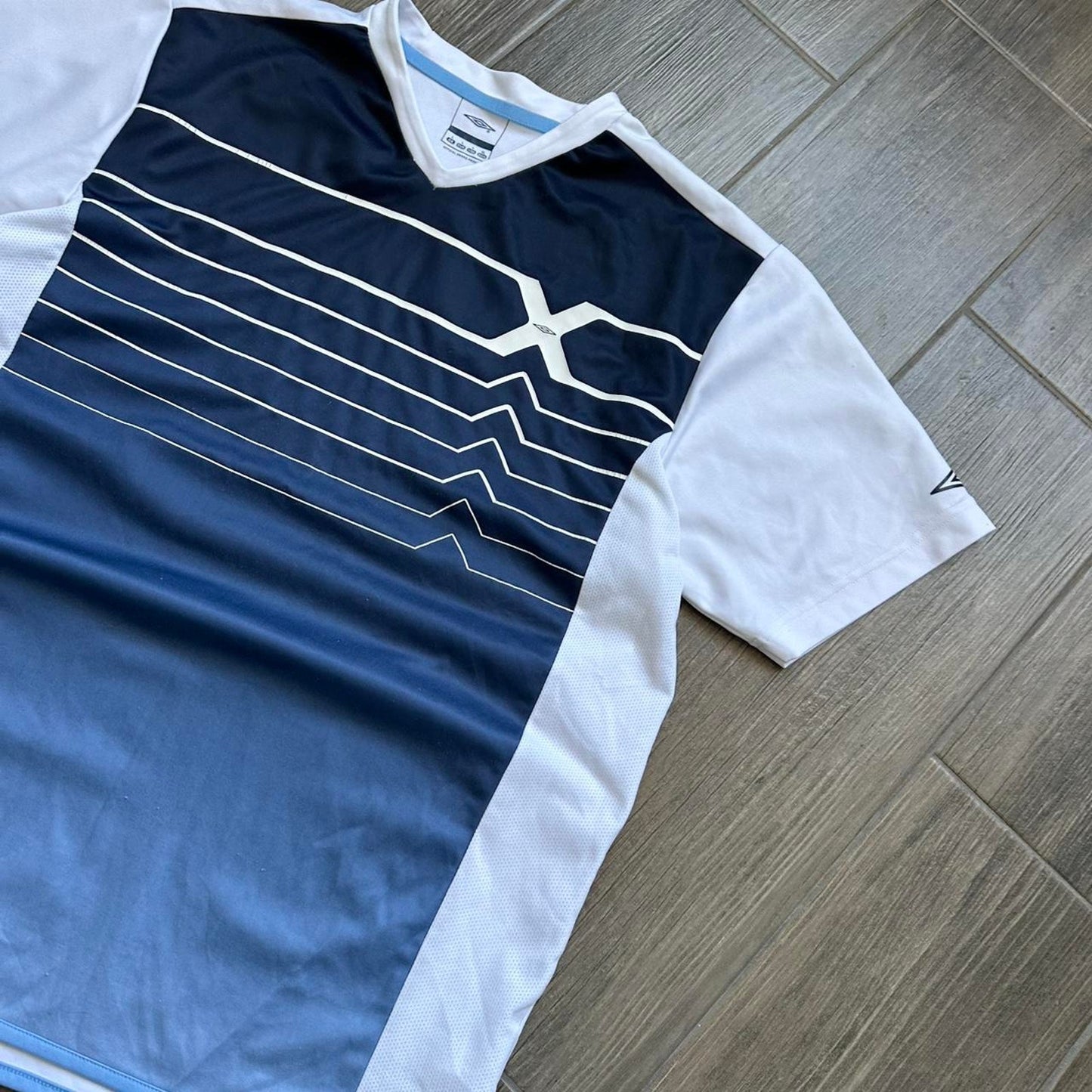 Umbro blue white striped