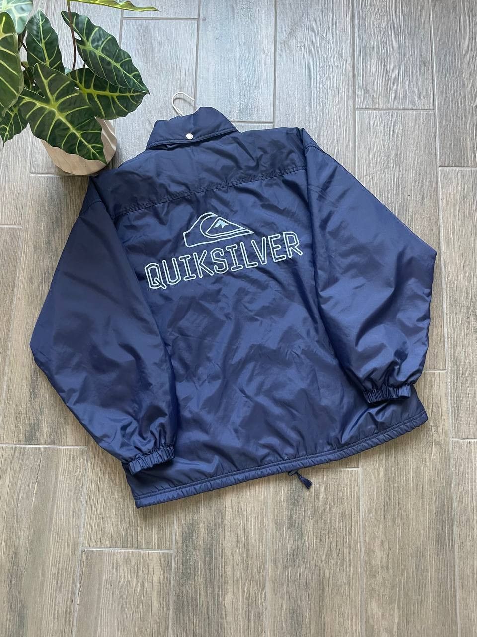 Quiksilver navy big logo baggy vintage jacket