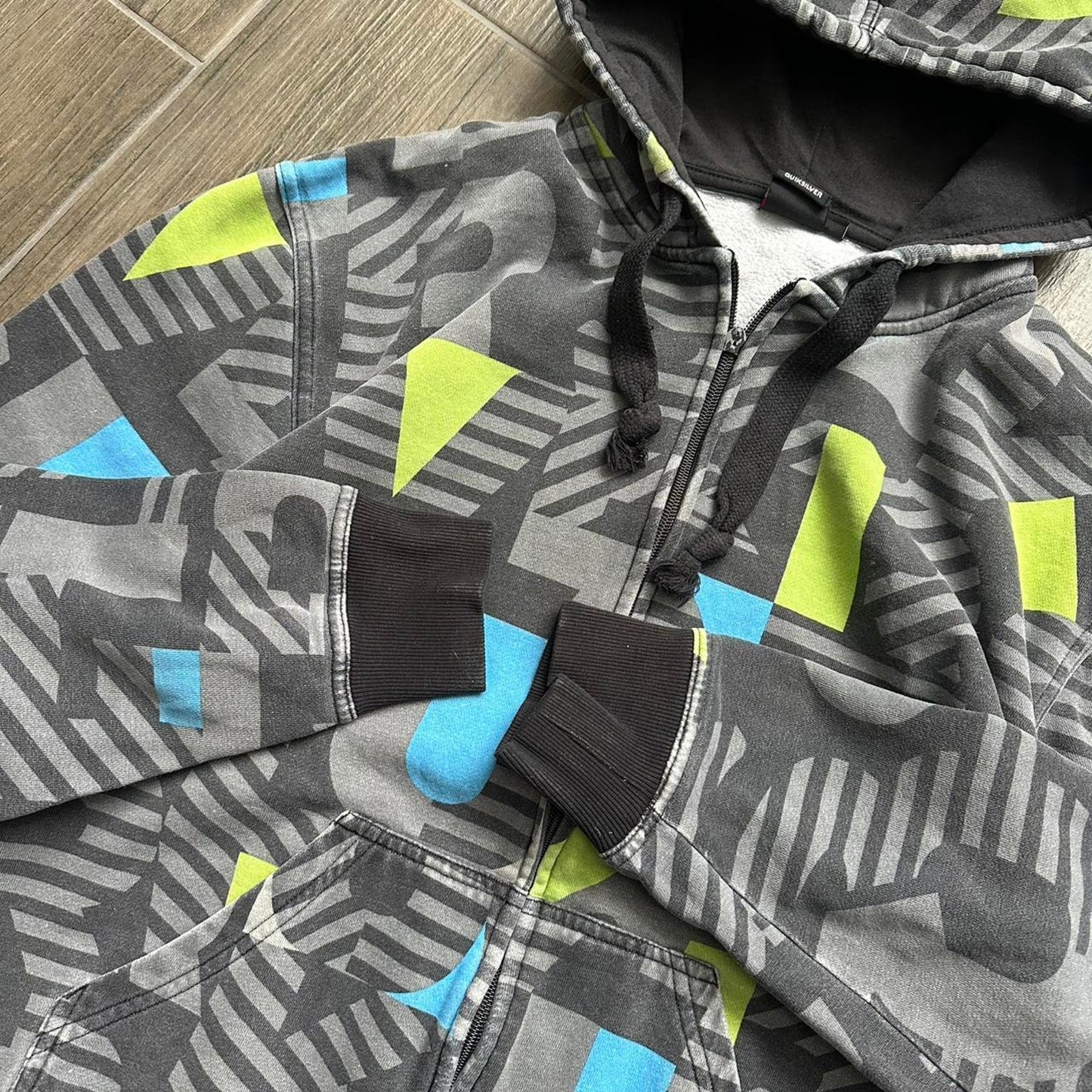 Vintage quiksilver baggy surf wear hoodie