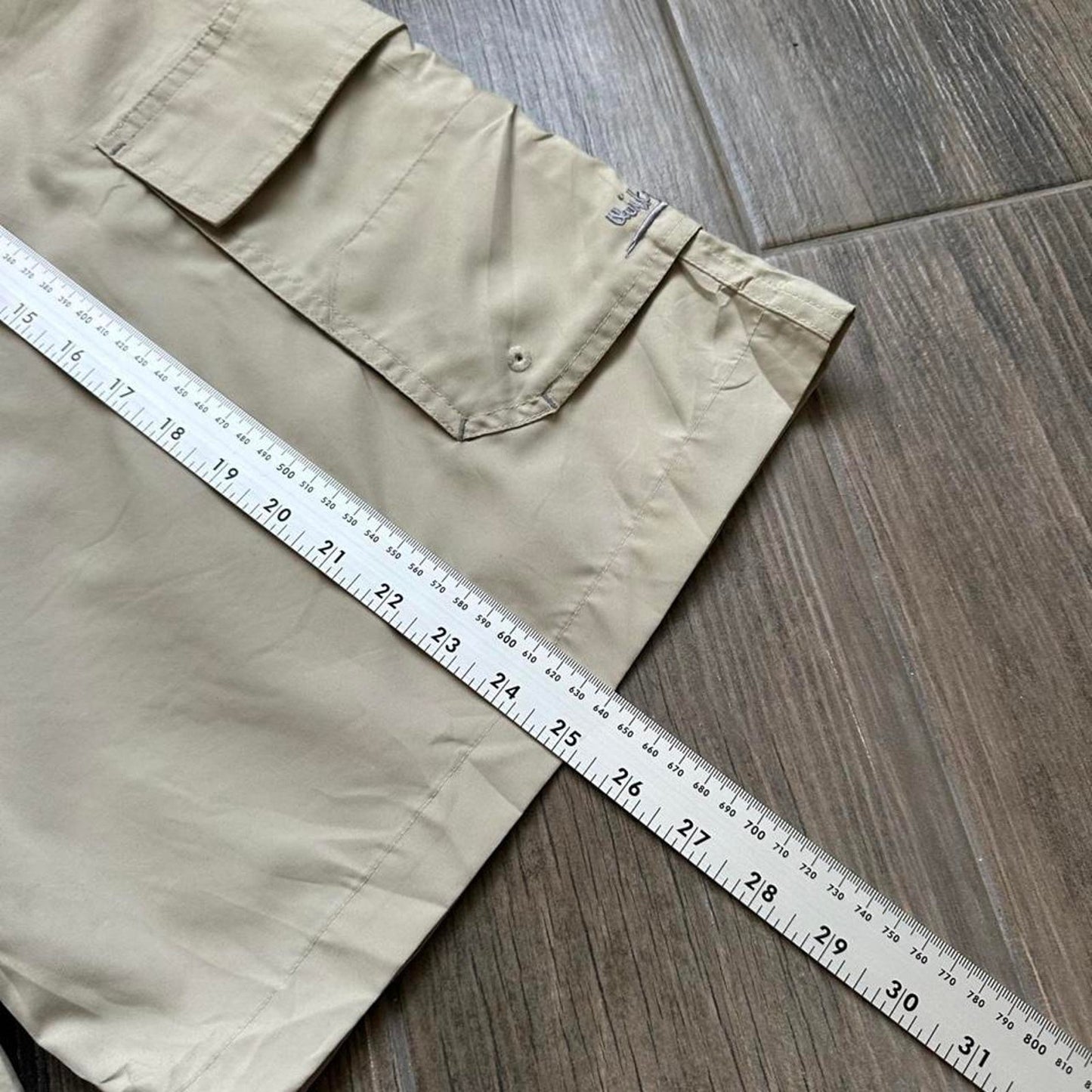 Quiksilver Vintage 90s tan cargo shorts with adjustable waist