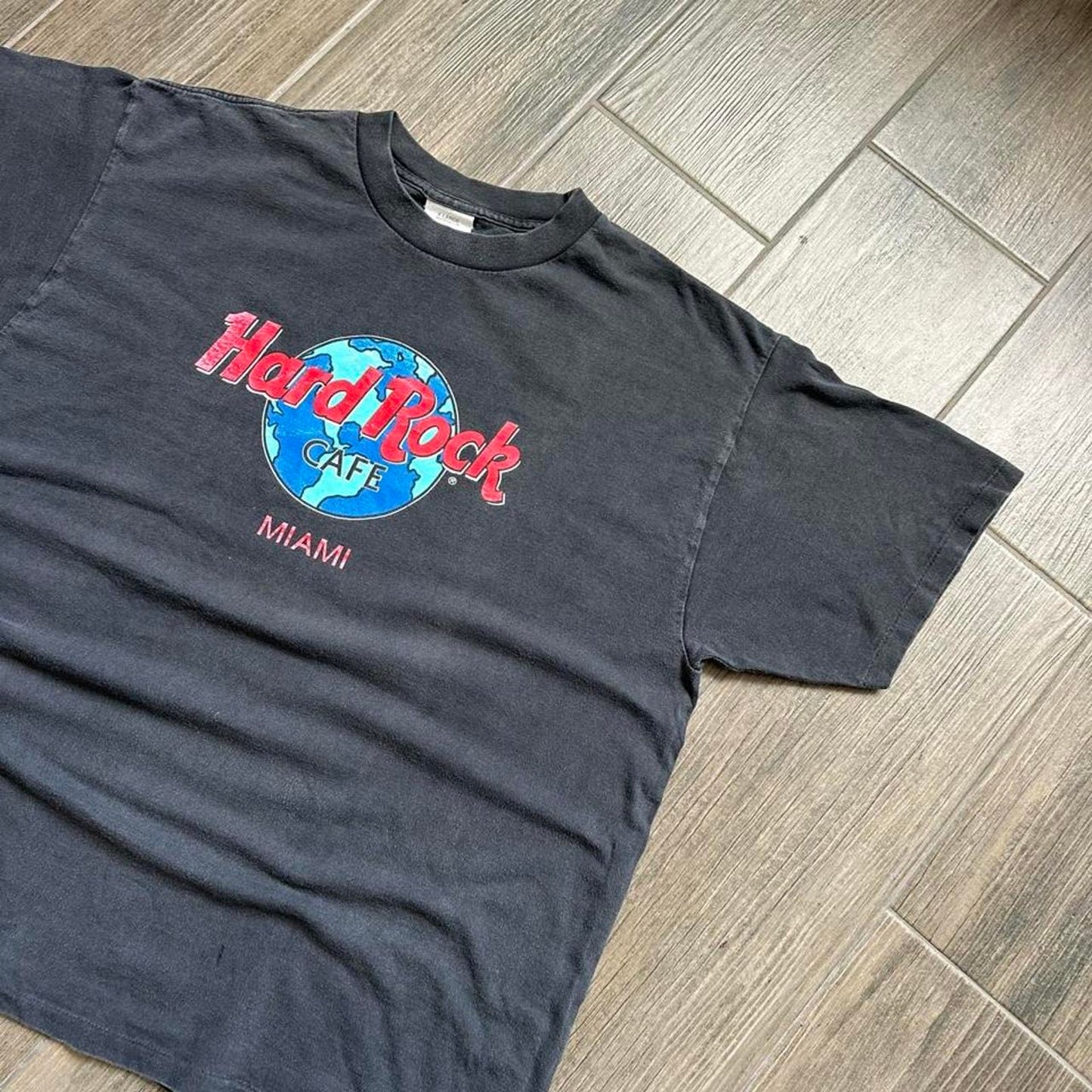 Hard Rock Cafe Miami black t-shirt