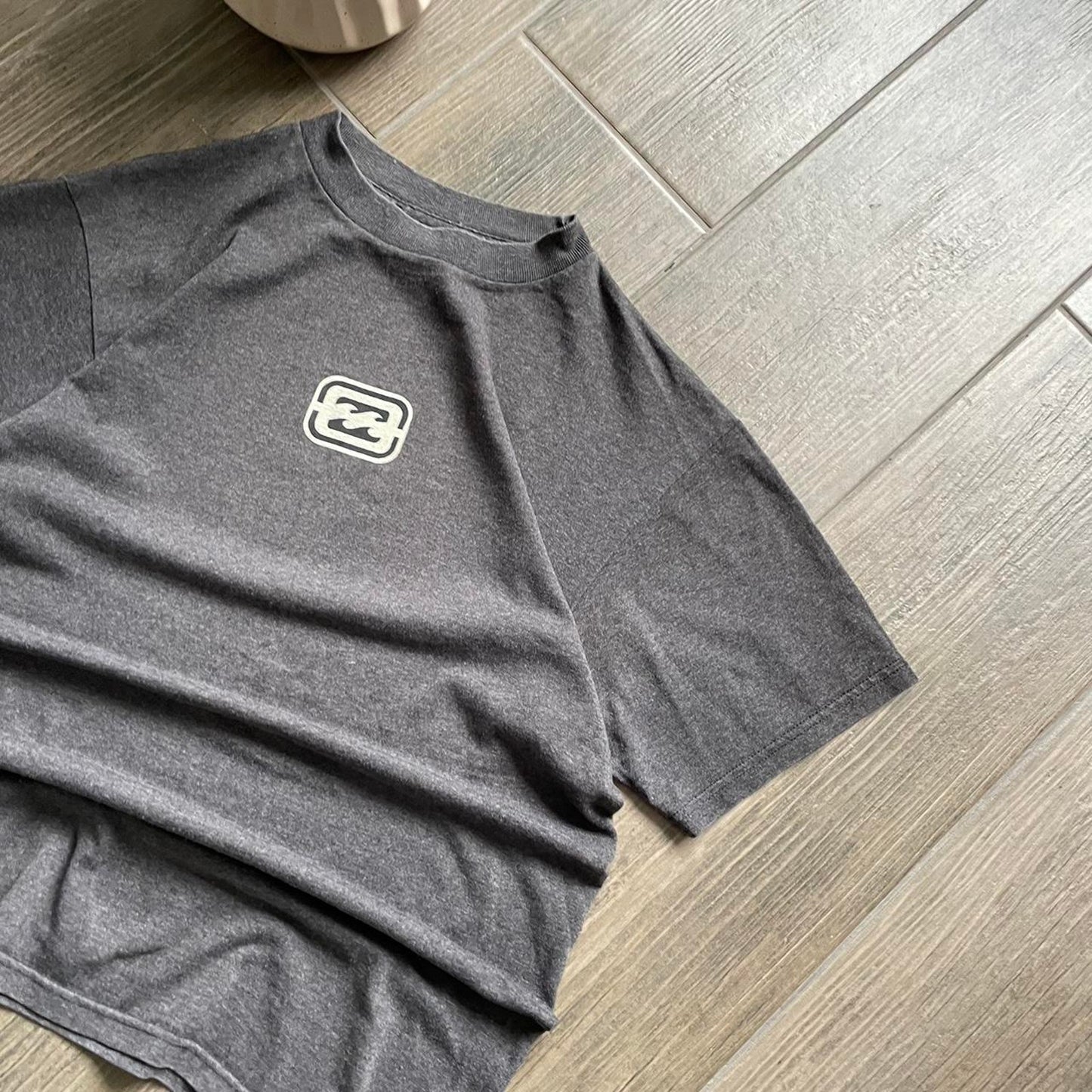 Billabong y2k vintage grey baggy M tee