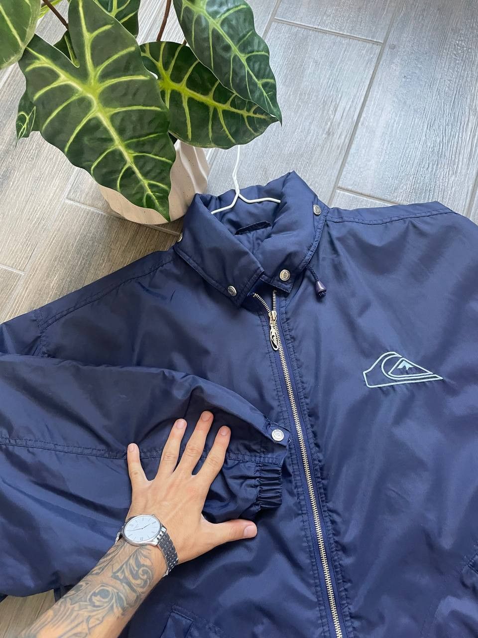 Quiksilver navy big logo baggy vintage jacket