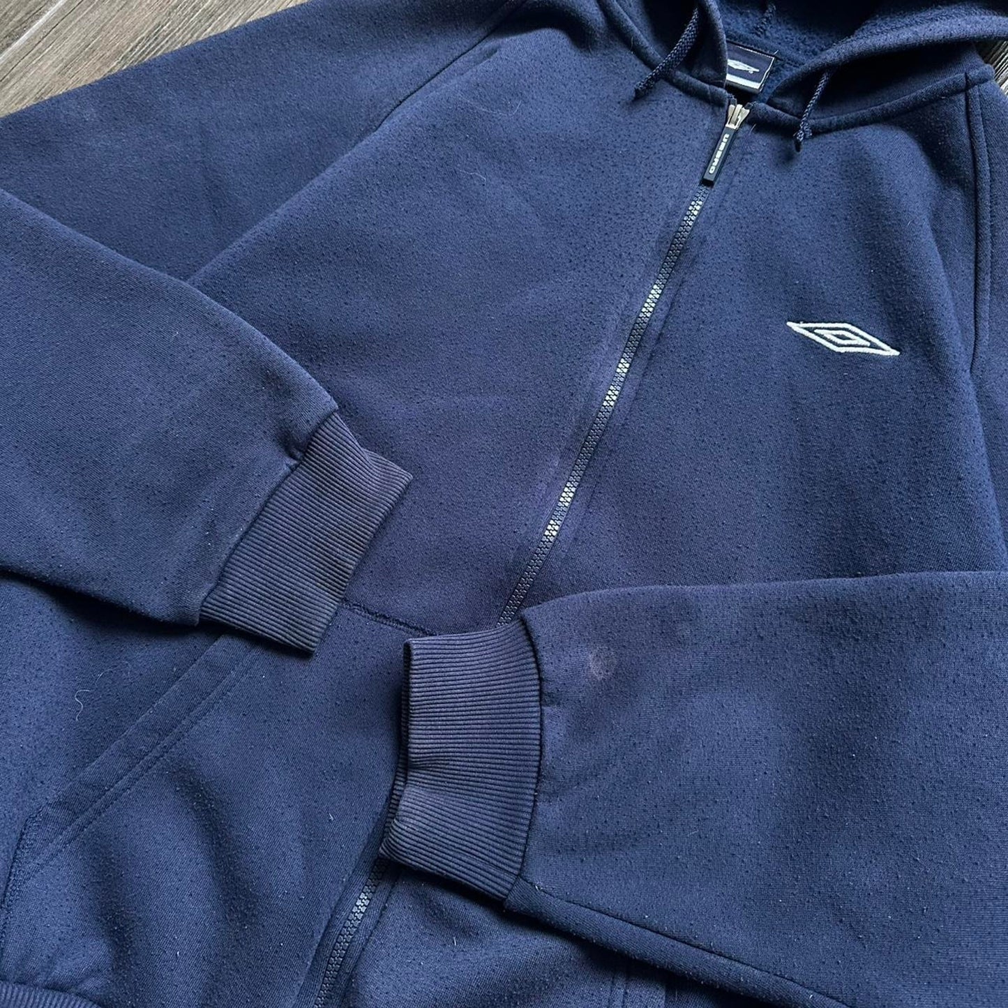 Umbro navy zip y2k XL hoodie
