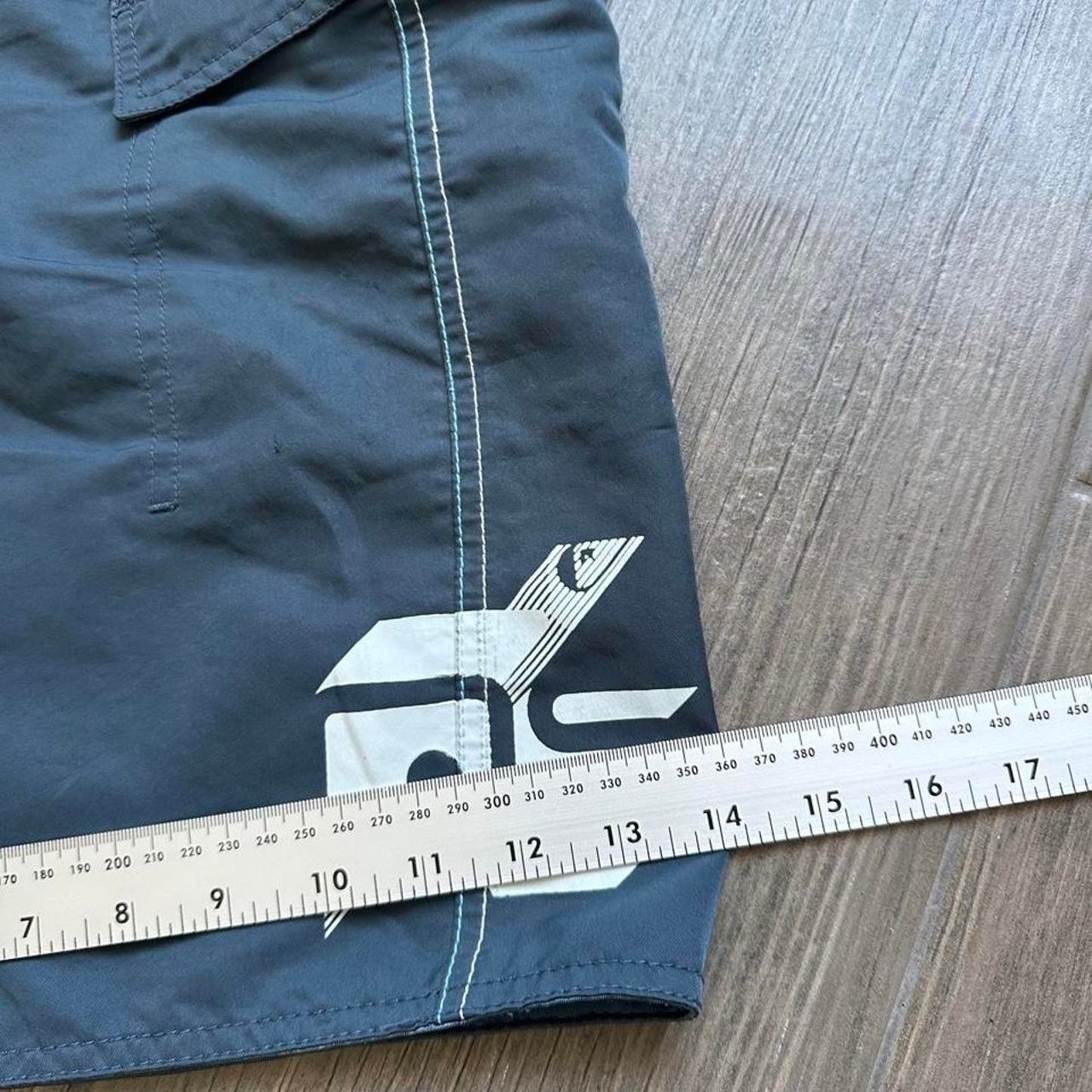 Quiksilver black and blue board