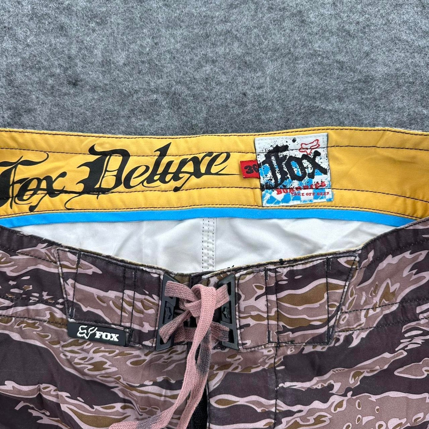 Fox deluxe brown camo board
