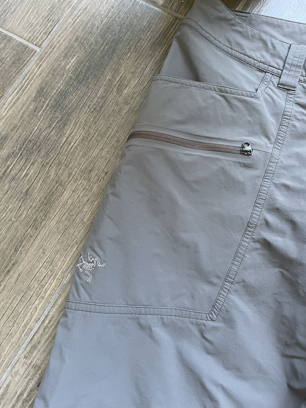 Arcteryx outdoor vintage shorts