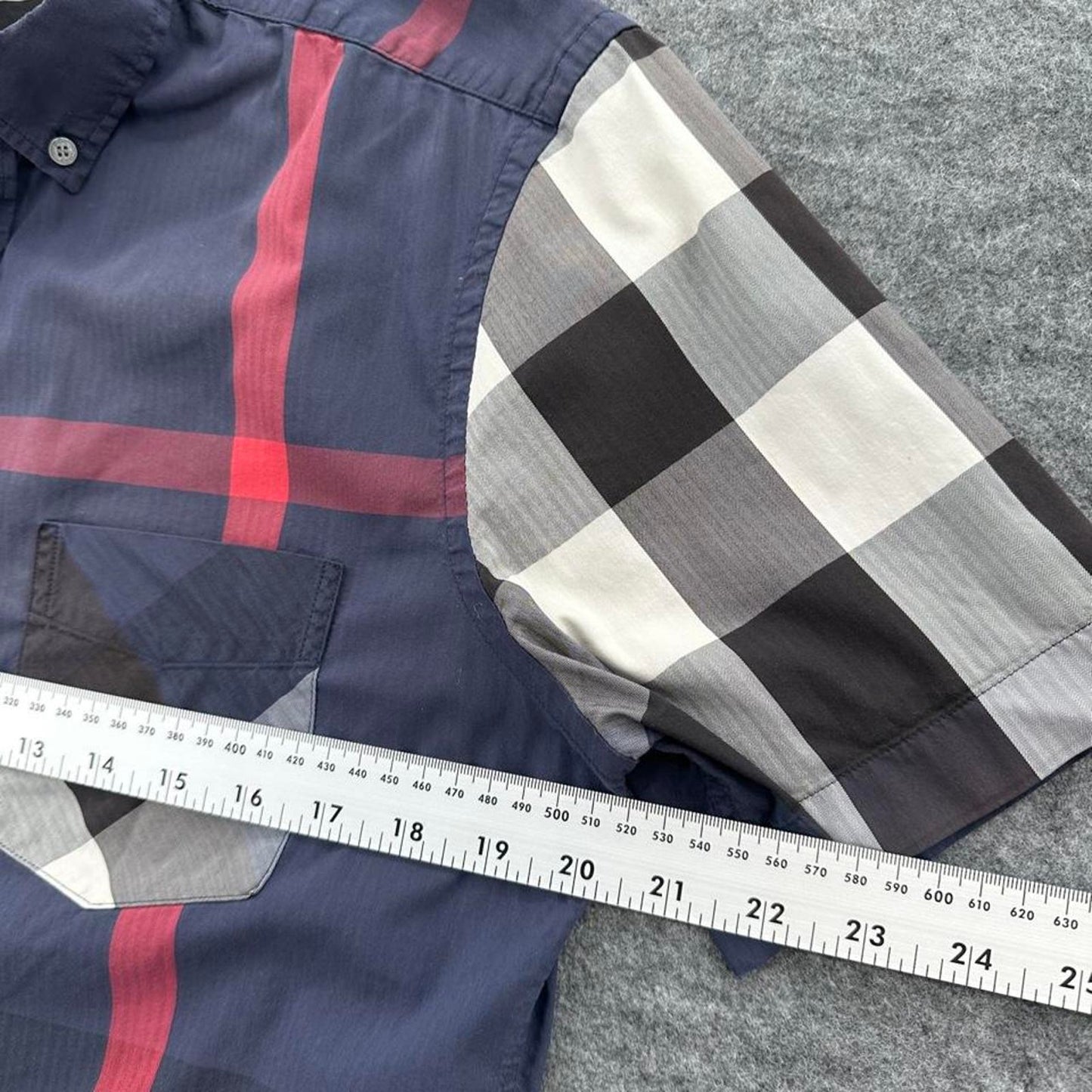 Burberry navy blue checkered button