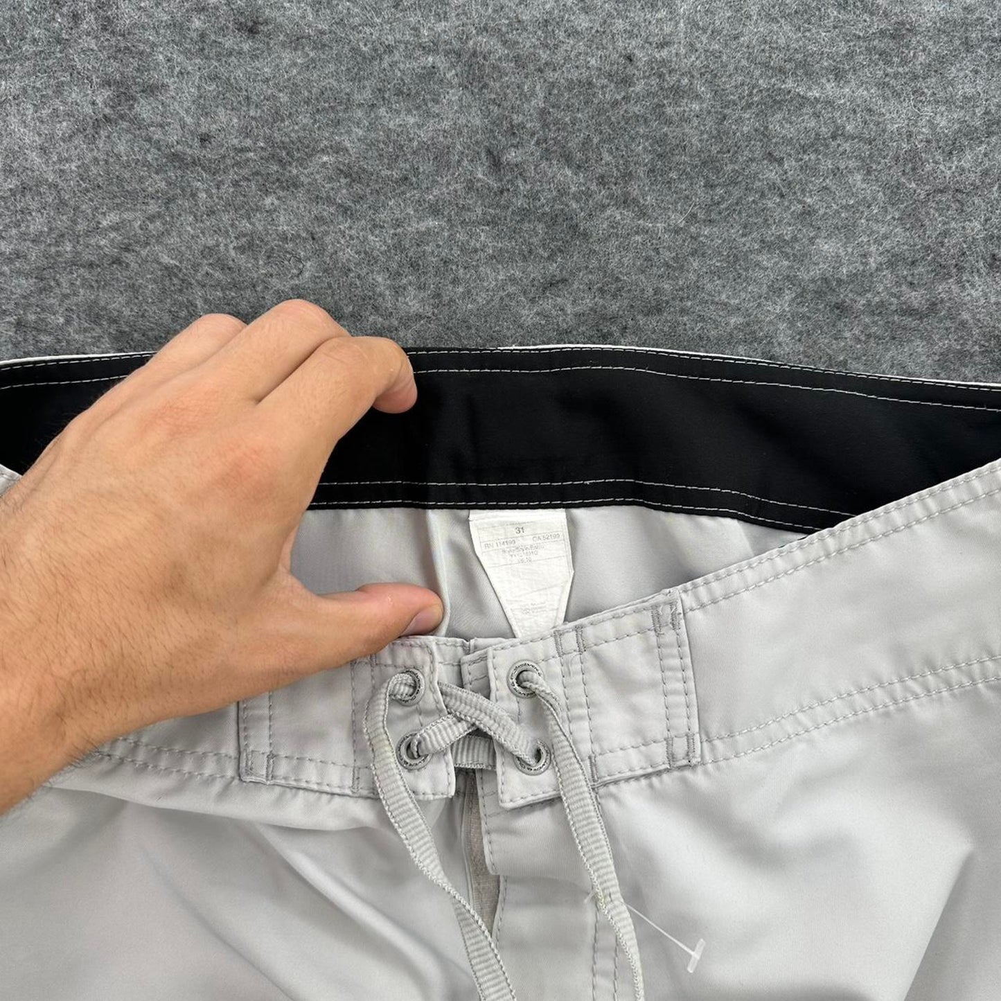 Quiksilver white board shorts with