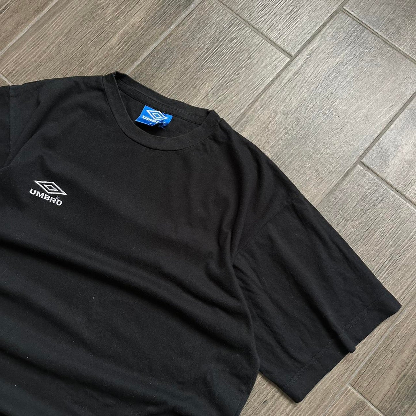 Umbro black cotton t shirt with