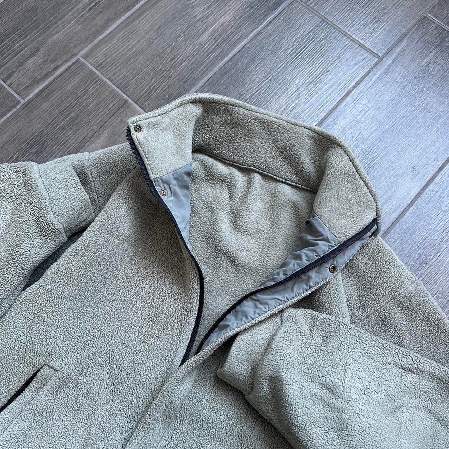 Tan fleece jacket zipper pockets