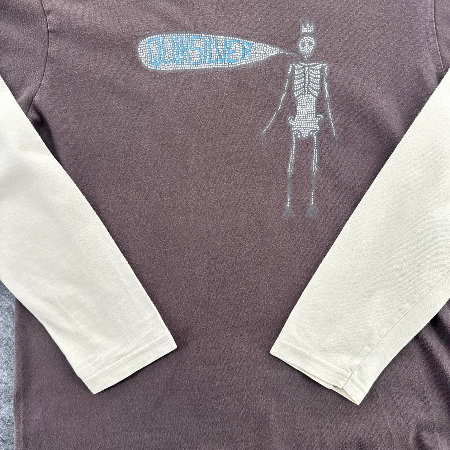 Y2k quiksilver 2000s brown