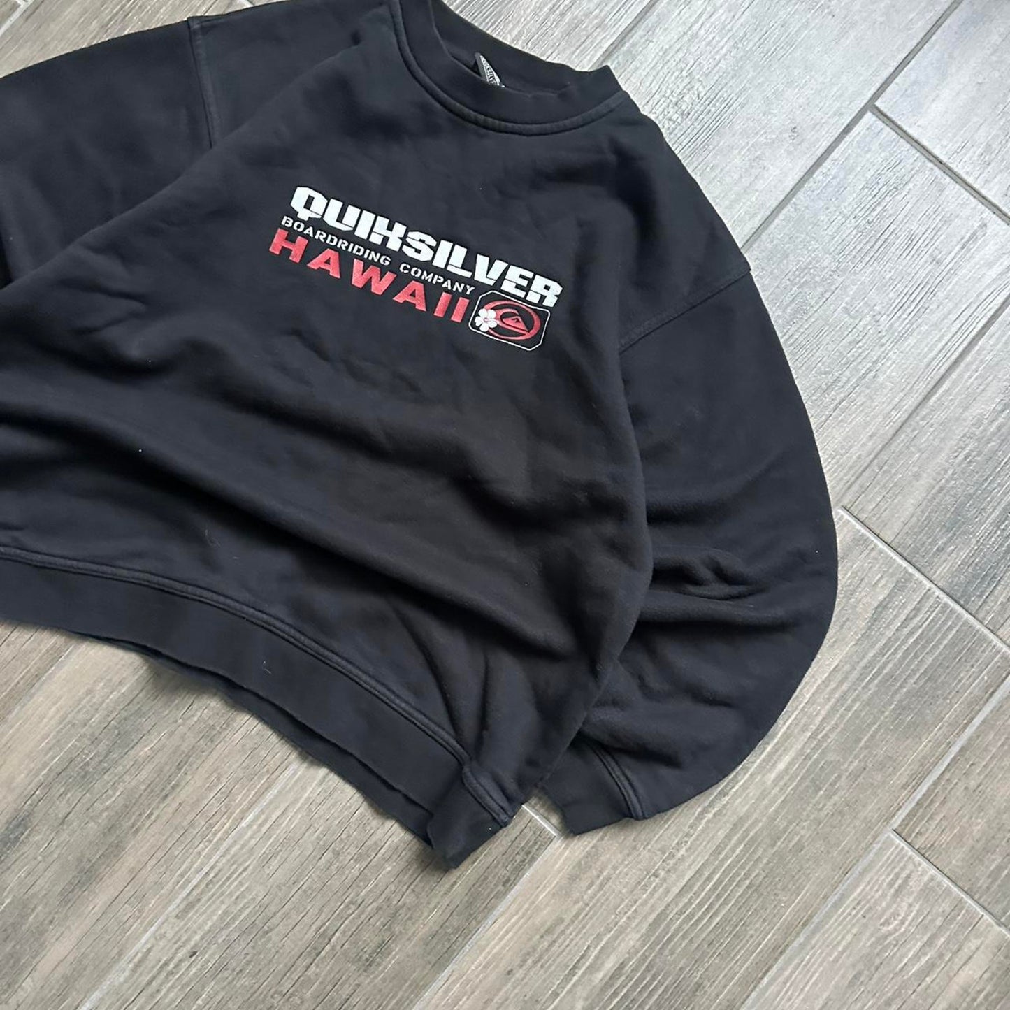 Quiksilver big logo y2k black sweatshirt