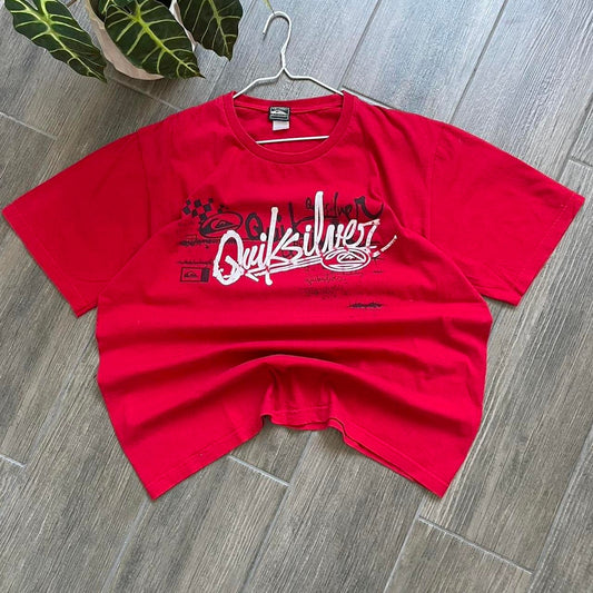 Quiksilver y2k big logo surf vintage tee